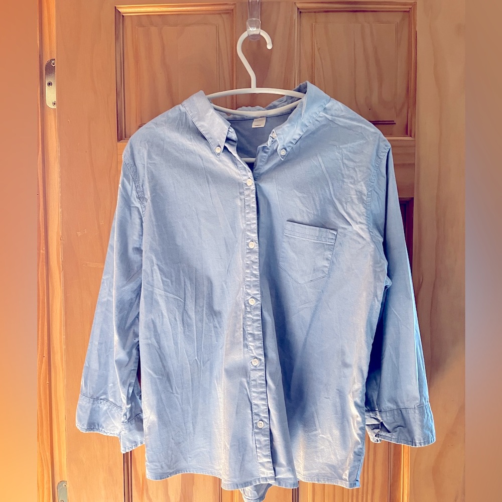 Old Navy Tiny Fit Stretch Women’s Button-Down Shirt in XL